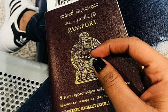 විදෙස්ගත ශ්රී ලාංකිකයින්ට ඔන්ලයින් පාස්පෝට්