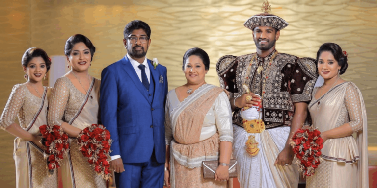 කෙහෙළිය ඇතුළු පවුලේ සාමාජිකයින්ට අධිචෝදනා භාරදෙයි
