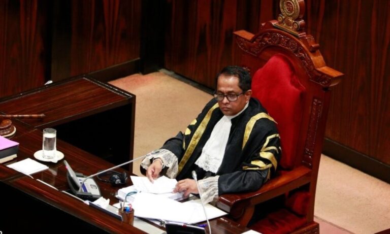 අරුණ ජයසේකරට එරෙහි විශ්වාසභංගය ගැන කථානායක තීරණය ඉදිරියේ දී