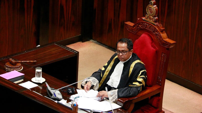 පනත් කෙටුම්පත් දෙකක් සම්බන්ධයෙන් ශ්රේෂ්ඨාධිකරණ මතය කථානායකට