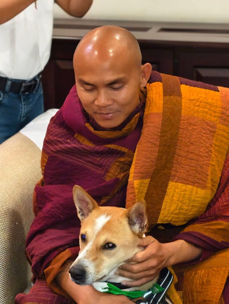 සාම පාගමන වෙනුවෙන් පූජ්ය පඤ්ඤාකර හිමි ප්රමුඛ මහා සංඝරත්නය දිවයිනට – ආලෝකත් එයි