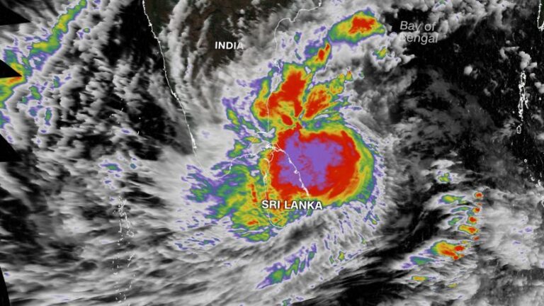 තැන් කිහිපයකට මි.මී 200ට වැඩි ඉතා තද වැසි