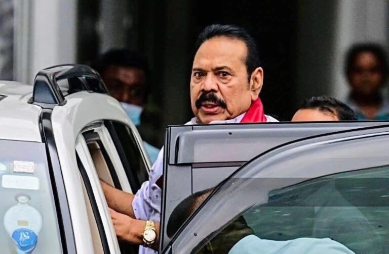 හෝරා කිහිපයකට පසු මහින්ද අල්ලස් කොමිසමෙන් එළියට