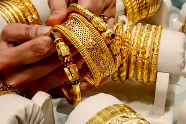 රන් මිල ඉහළට