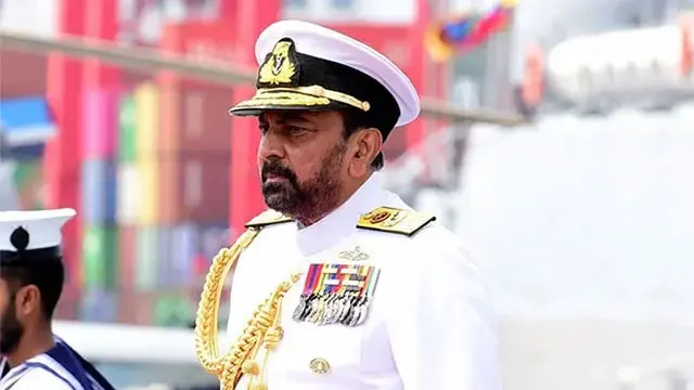 හිටපු නාවික හමුදාපති වසන්ත කරන්නාගොඩ අත්අඩංගුවට